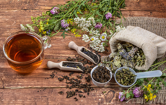 Цілющий чай від дипресії та застуди - 10 трав для гарного настрою та самопочуття